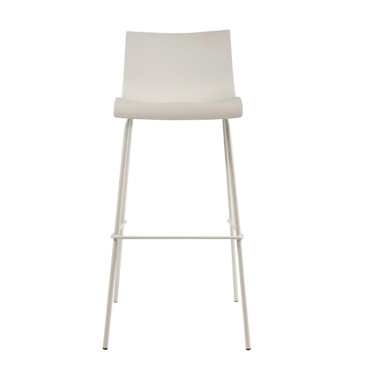 Chaises de bar modernes à hauteur de comptoir