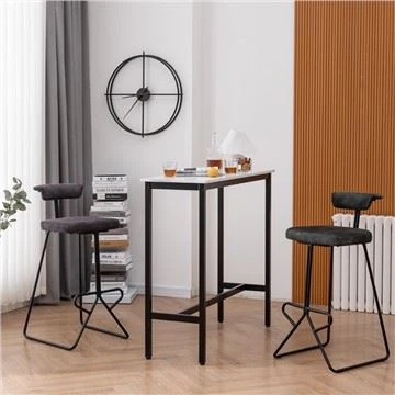 Couvrir les tabourets de bar avec du tissu